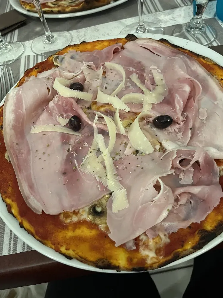 Pizza Prosciutto